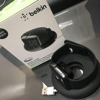 （取引中）美品 Apple Watch Series 2 付属品＆追加充電器の画像