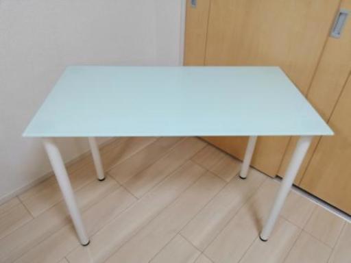 [商談中]IKEA イケアガラストップテーブル幅99奥行き52高さ71