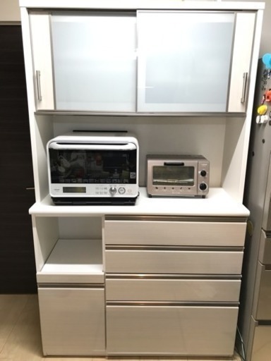 最終値下げ(美品)食器棚 大容量