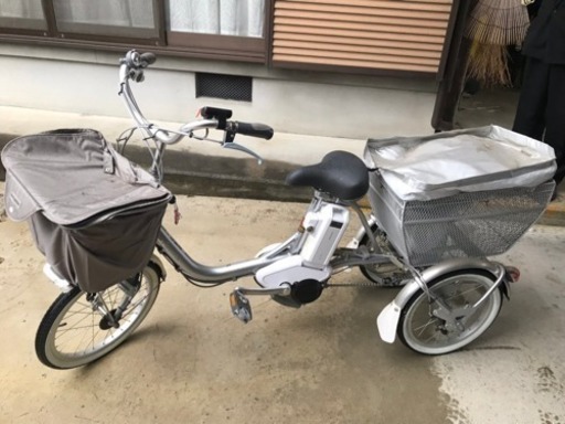 BRIDGESTONE アシスタワゴン AW114