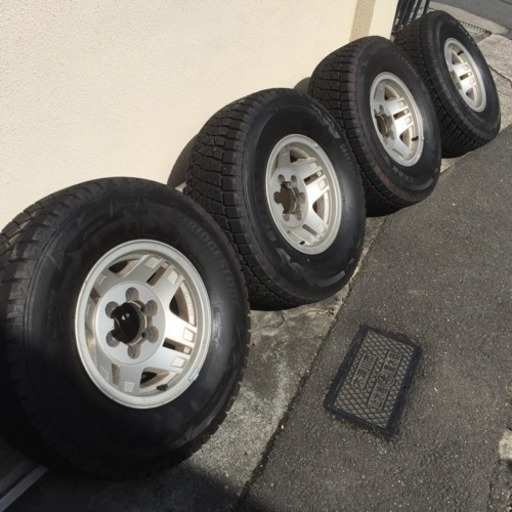 78プラド  プラド78 純正ホイールとスタッドレス(ほぼ未使用)4本セット