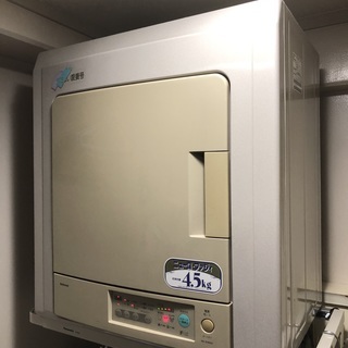 衣類乾燥機の画像