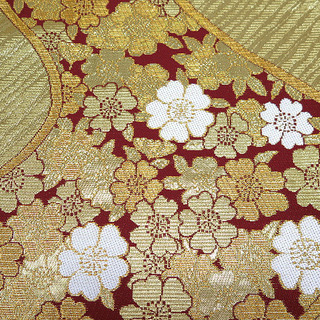 中古美品　振袖用　六通柄　袋帯　流水桜花文様／金・ワイン （b3233004-1744trymj）の画像