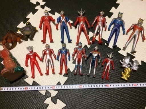 ウルトラマン 限定　ストロングゼロ　ルナミラクルゼロ　怪獣 ソフビ 13体セット