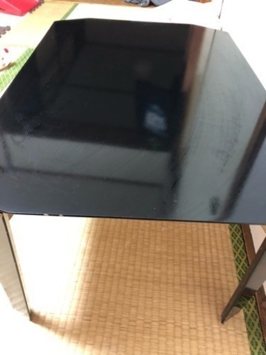 テーブル折りたたみ