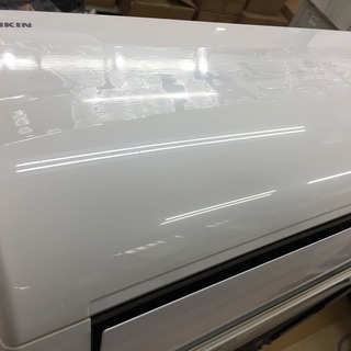 安心の6ヶ月保証エアコン DAIKIN(ダイキン)2017年製　5.6kw壁掛エアコンです。