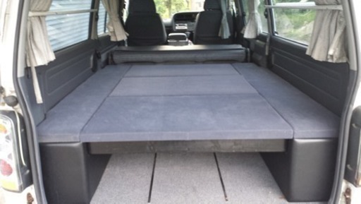 交渉中！ハイエース100系専用ベッドキット！