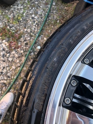 アルファード 20インチ ホイールタイヤ