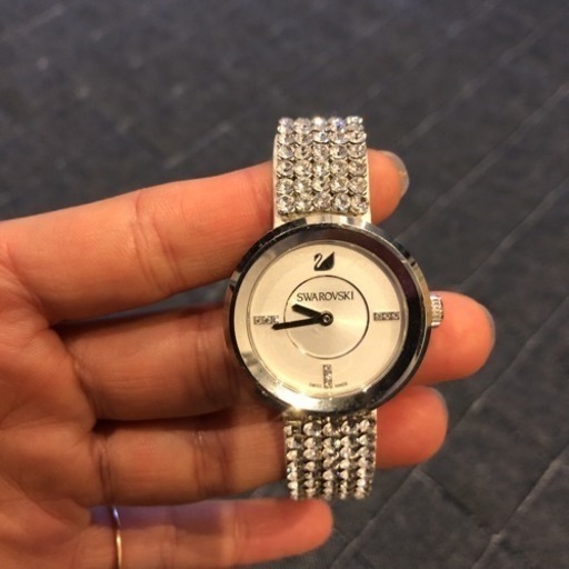 スワロフスキーの時計