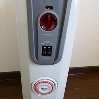 【値下げ】デロンギオイルヒーター訳ありの画像