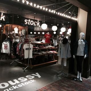 【moussy backstock】大人気ショップのSTAFF募集！！高時給￥1,100～★の画像