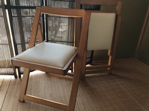 木製折畳み椅子  新品  2脚セットで