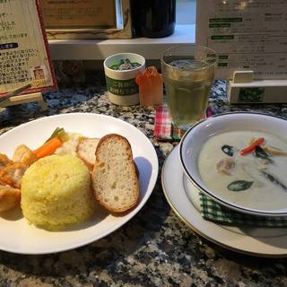 小さな読書会　美味しいカレーとともに