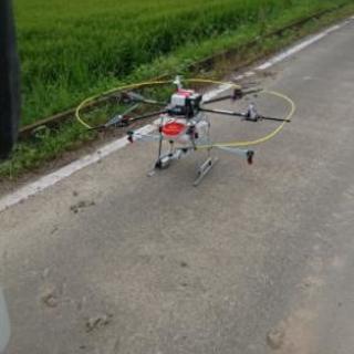 水田 ドローン 農薬 空散 請け負います。