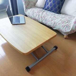 【美品】テーブル　リフトテーブル　高さ調節【昇降式】【便利】の画像