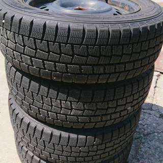 かもめ堂185/65R15 DUNLOP スタッドレス 1 DUNLOP WINTER MAXX 01 スタッドレスタイヤ 185/65R15 ホイール付 4本