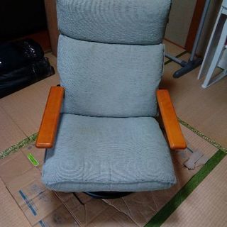 リクライニングチェアー