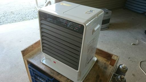 ファンヒーター 11年製 DAINICHI ダイニチ FX-32R2 3.2kw 木造～8畳 内部清掃済み 山形発②