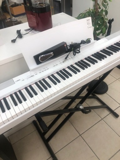 売り切れ【取引中】YAMAHA 電子ピアノ セット P-105 2015年製