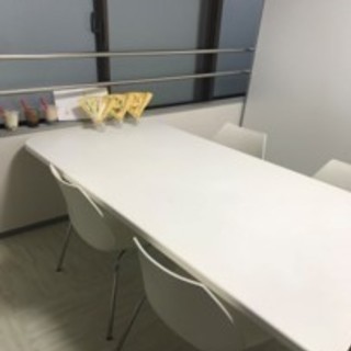 ショートタイム勤務可能！クレープ屋さんの事務お手伝い募集！（本社勤務）
