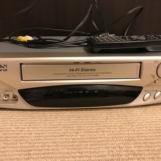 VHSビデオテープデッキ