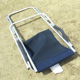 【値下げ】LOGOS ロゴス　ヘッドレスト付き　折りたたみ式ロッキングチェアの画像