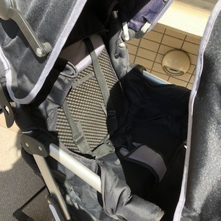 二人乗りベビーカー　縦型　日本育児