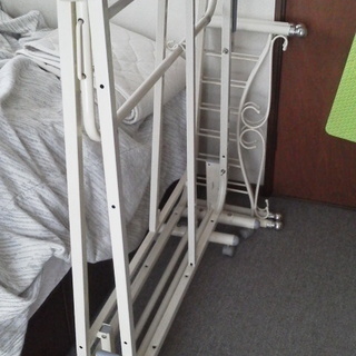 シングルベッドフレーム　折り畳みの画像