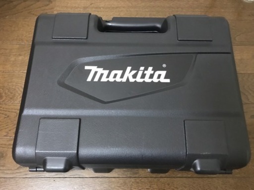 ４月２２日まで！マキタ インパクトドライバー 極美品！ MTD001DSX