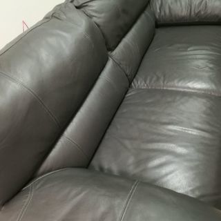 【値下げ!!価格交渉可】2~3人掛け 合皮ソファ