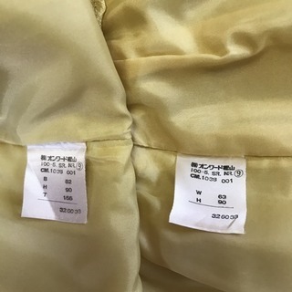 春のお出かけスーツの画像