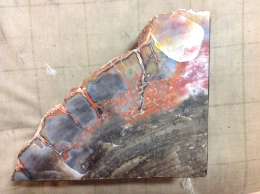 重くて綺麗な岩石（隕石か）