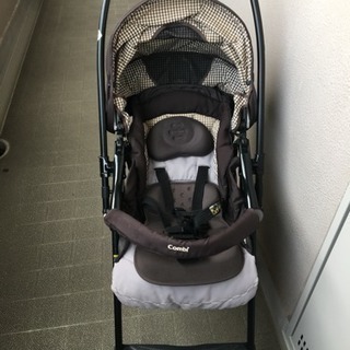 コンビ ベビーカー メチャカルファーストα