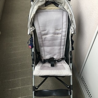 《取引中》【訳あり】ベビーカー カトージ かるいdeチュEX