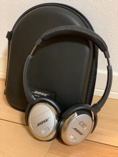 Boseヘッドフォン/ QuietComfort 3 Acoustic Noise Cancelling headphones