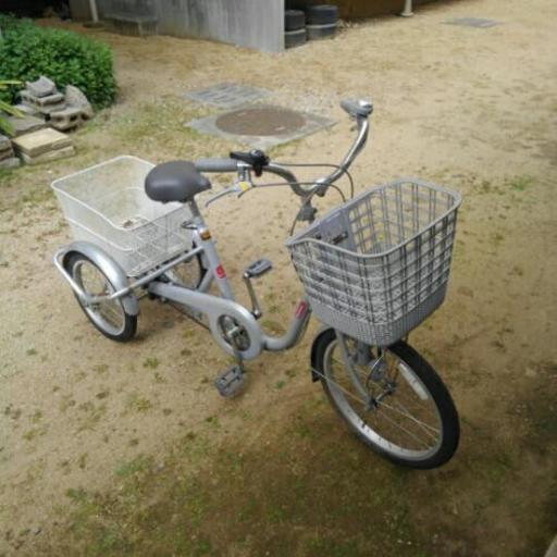 大人用　三輪自転車　グレー超美品！ Amazon.co.jp: 大人用三輪車、20インチ大人用三輪車高炭素鋼6速