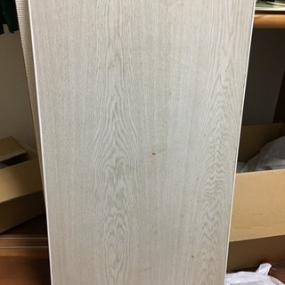 テーブル