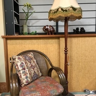 アンティーク  スタンドライト