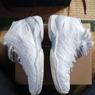 バスケットシューズの画像