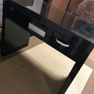 値下げー！ネイルテーブル&イスセットの画像