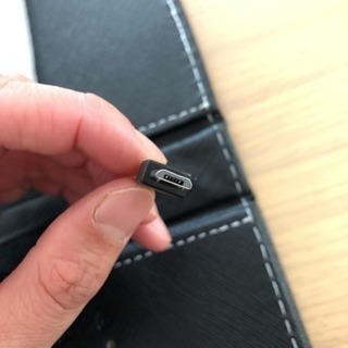 (取引中)キーボード、ペン付【新品】タブレットケースの画像
