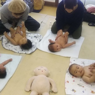 プレゼント付・撮影付きベビーマッサージ！大阪岸和田フォトスタジオの画像