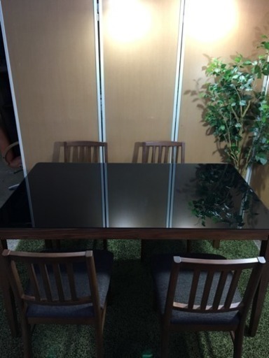 ☆モデルルーム☆展示品☆ダイニングテーブルセット☆ガラス天板☆美品
