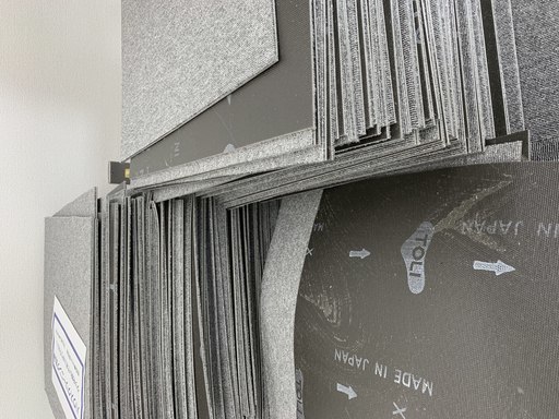 タイルカーペット新古品　50×50