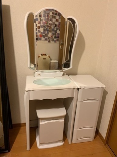 ドレッサー