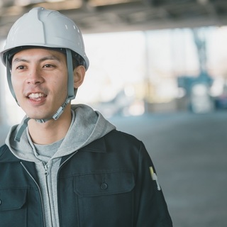 サッシ製造スタッフ