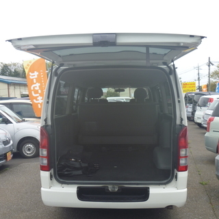 自社ローン承ります(審査がございます)☆0円車輌あり！！エブリーオート本店☆トヨタ☆ハイエース☆ロングスーパーGL☆2,000cc☆ローダウンの画像