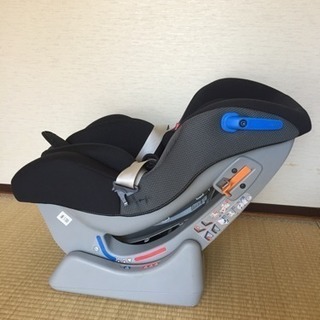 チャイルドシート リーマン ピピデビューの画像