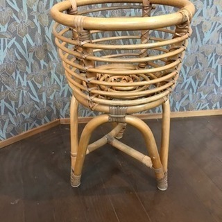 アジアン家具  荷物置き