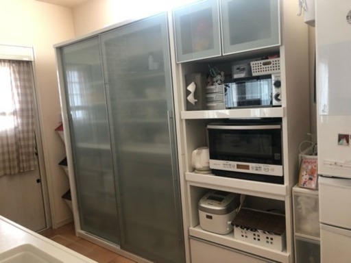 食器棚 キッチンボード 太陽家具にて購入‼️
